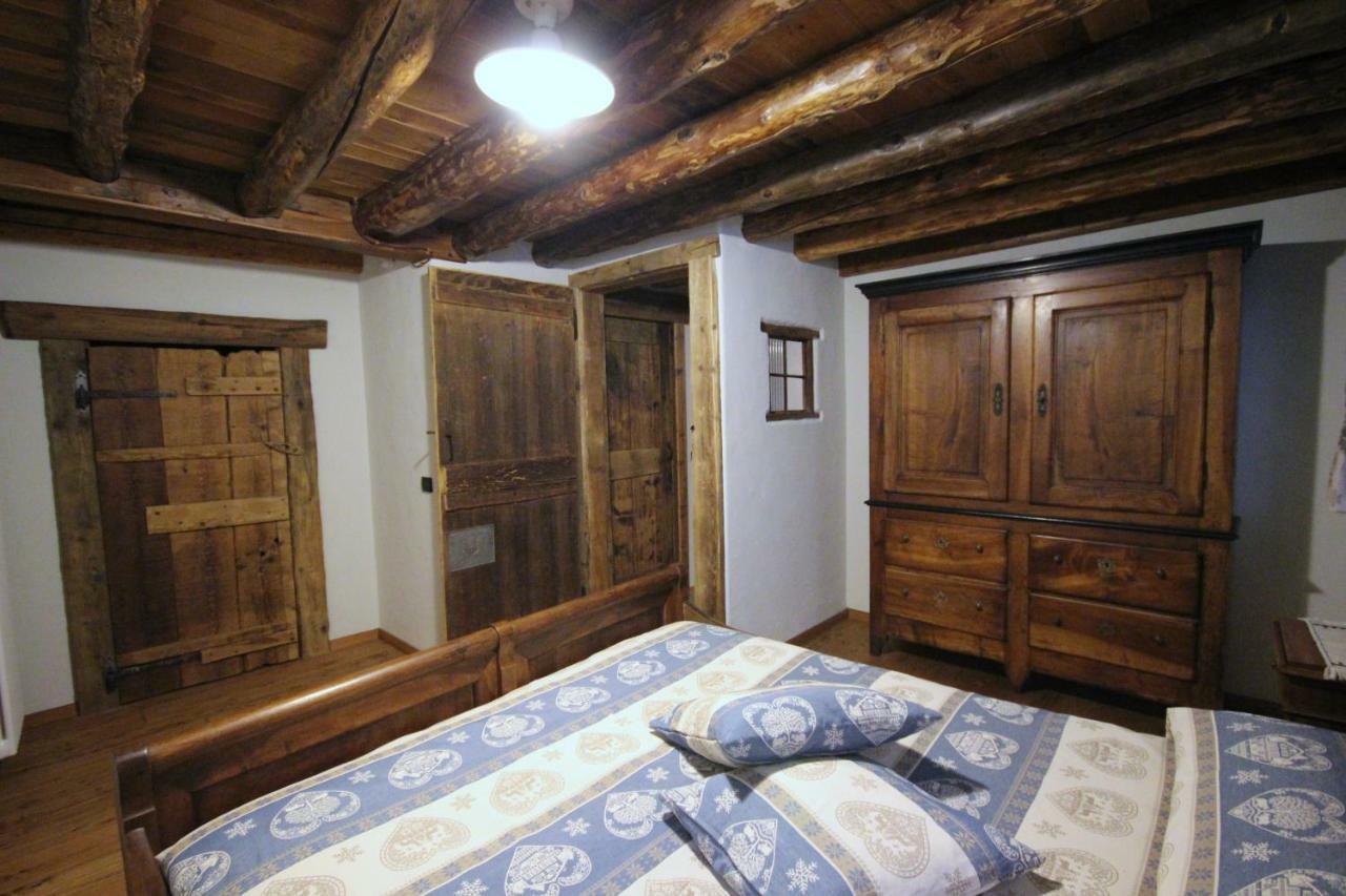 Ferienwohnung Vecchio Fienile Aosta Exterior foto